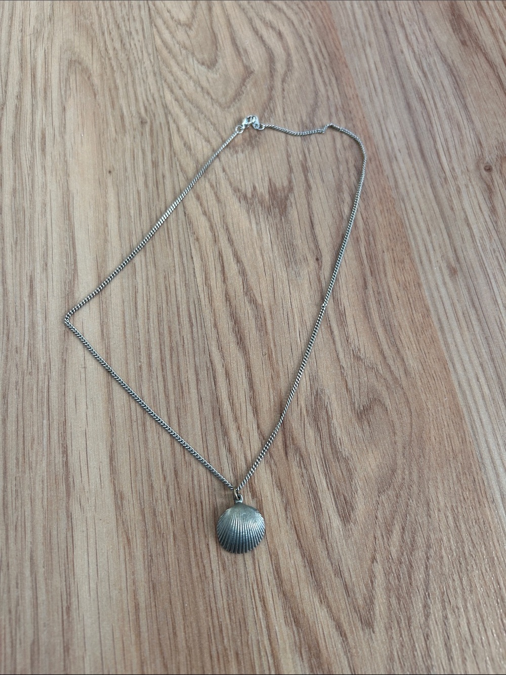Textured Silver Shell Pendant Necklace for Women